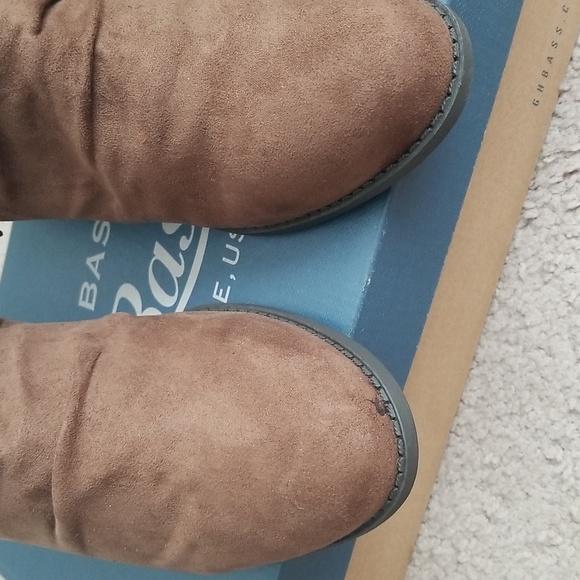 NWB G.H. Bass & Co. Chestnut Ruched Erica Ankle Boot - Picture 3 of 11